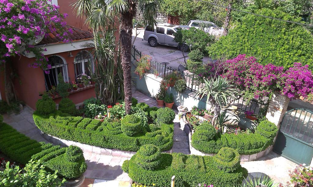 Apartment City Garden Kotor Room photo